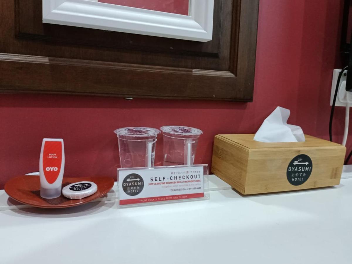 Oyasumi Hotel Kulim Buitenkant foto