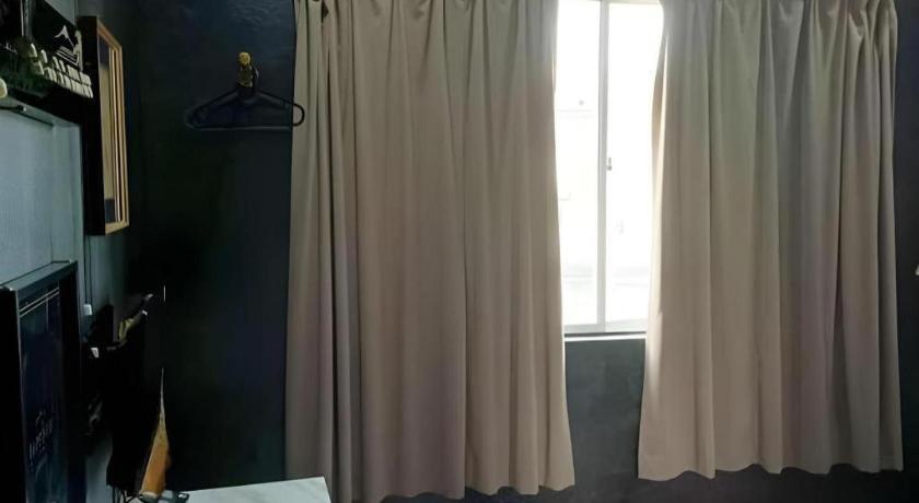 Oyasumi Hotel Kulim Buitenkant foto