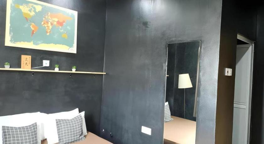 Oyasumi Hotel Kulim Buitenkant foto