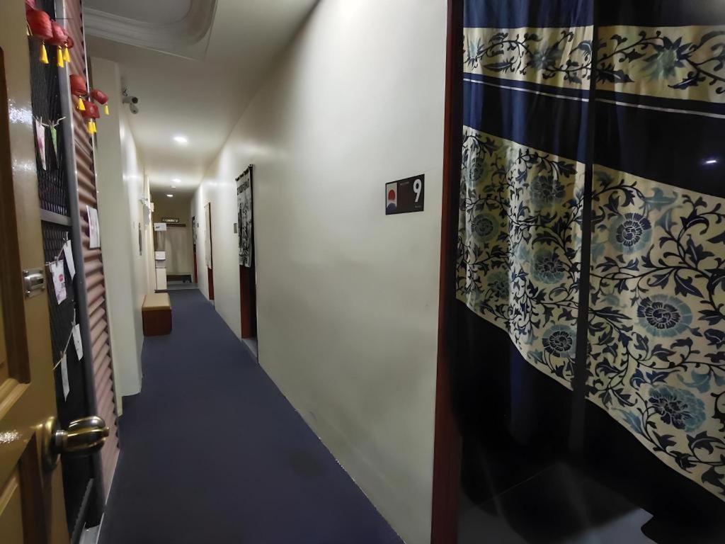 Oyasumi Hotel Kulim Buitenkant foto
